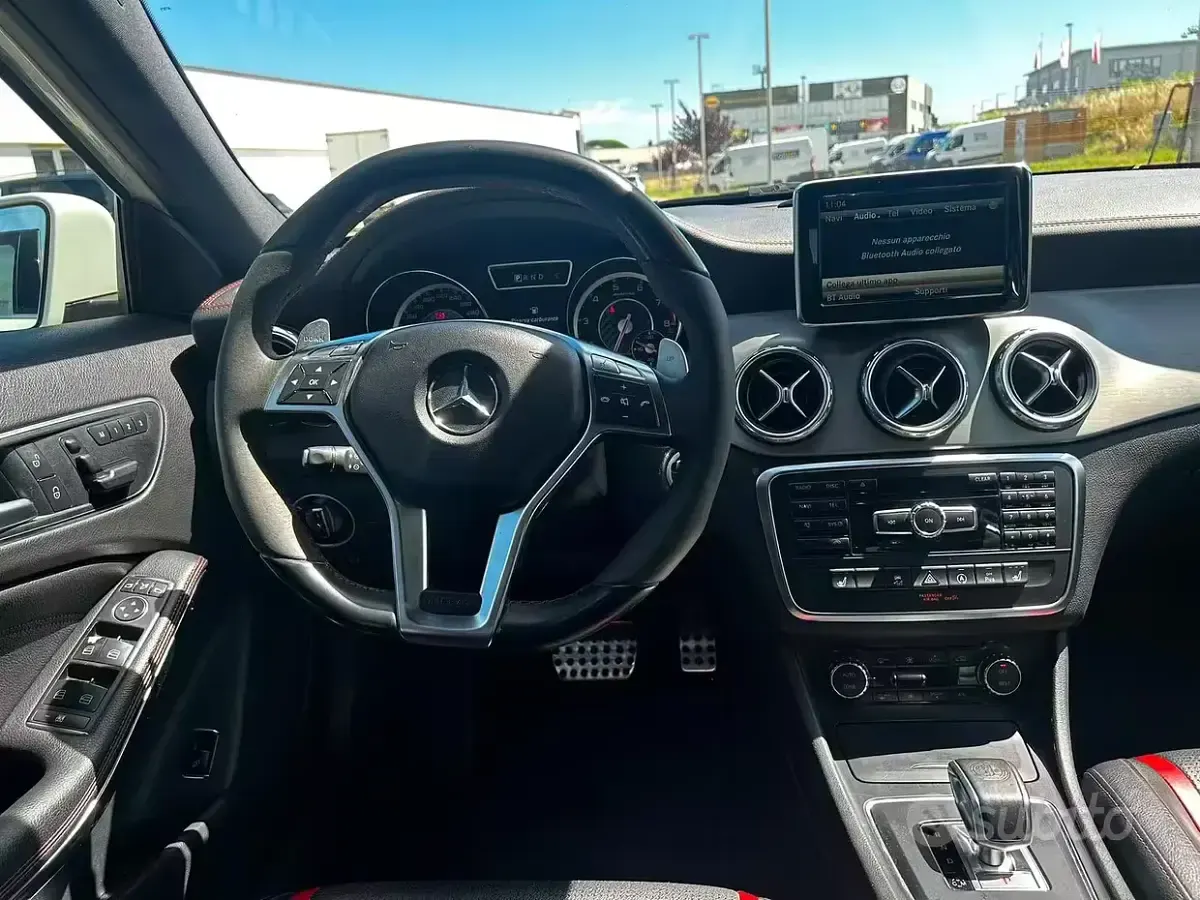 Usata Mercedes GLA45 AMG AMG 381 CV (280 kW) 2015 Bianco SUV