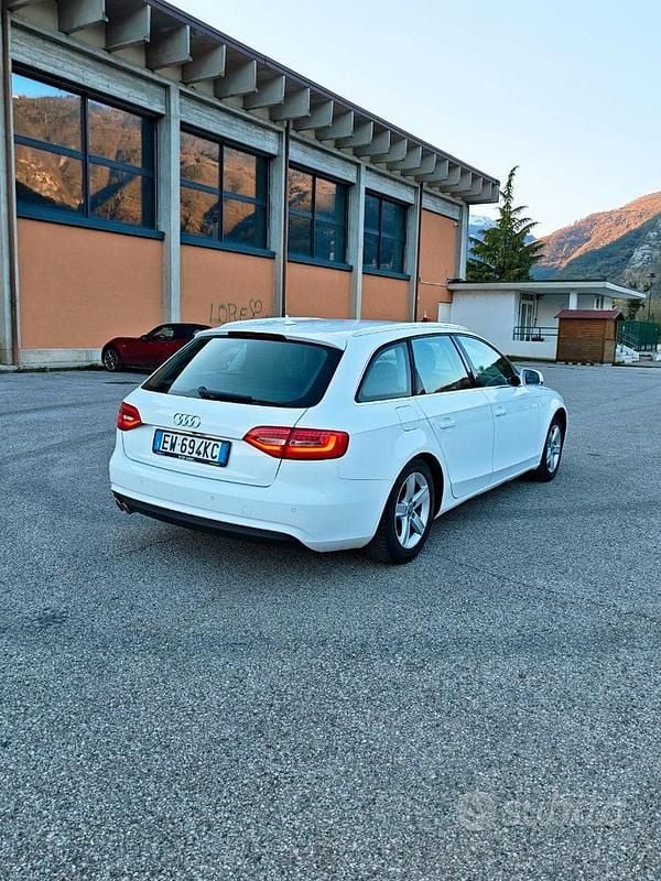 Usata Audi A4 190 CV (139 kW) 2014 Bianco Station wagon