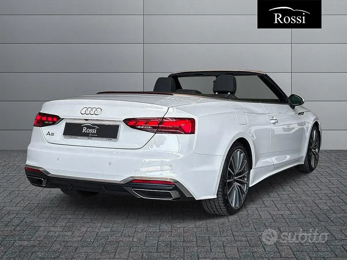Usata Audi Cabriolet 163 CV (119 kW) 2022 Bianco Cabrio