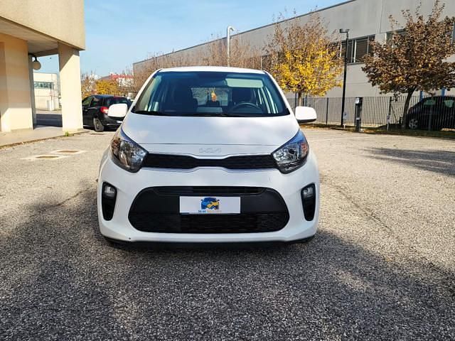 Usata Kia Picanto Urban 67 CV (49 kW) 2024 Bianco Utilitaria