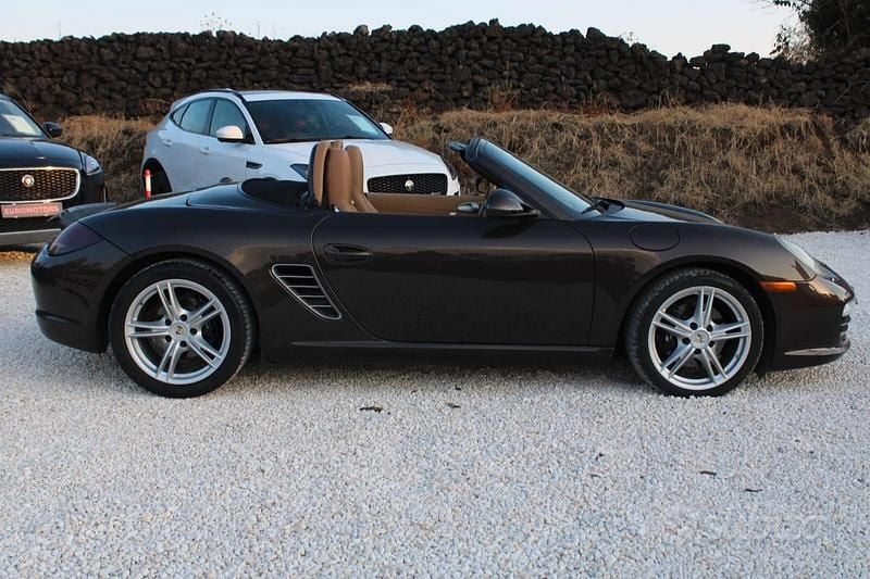 Usata Porsche Boxster 256 CV (188 kW) 2011 Marrone Cabrio