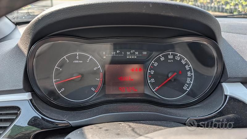 Usata Opel Corsa 95 CV (69 kW) 2016 Bianco Utilitaria