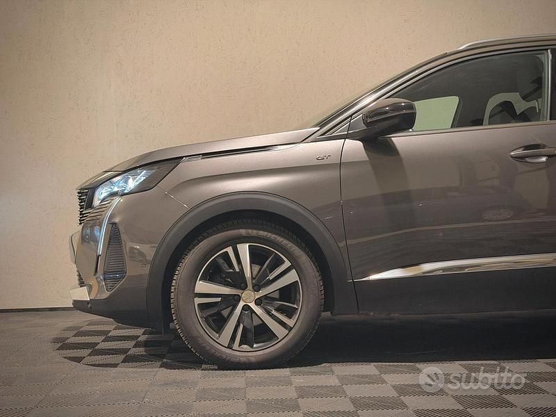 Gebraucht Peugeot 3008 GT-line 131 PS (96 kW) 2021 Grau SUV