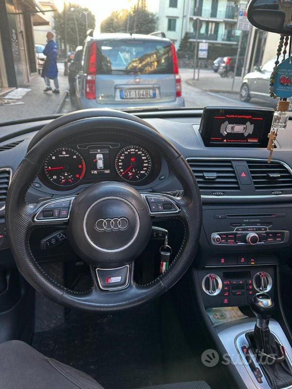 Usata Audi Q3 150 CV (110 kW) 2015 Nero SUV