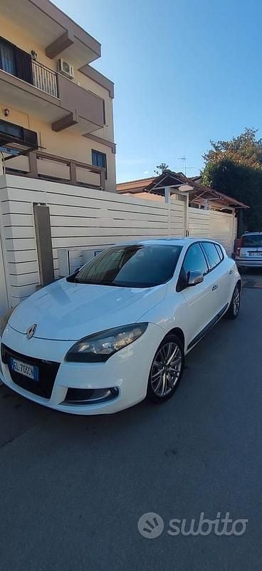Bianco Usata 2012 Renault Mégane GT Line GT-Line Berlina | 3000 € (Super prezzo) - Immagine 1/2