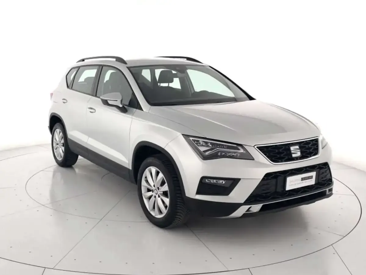 Usata Seat Ateca Business 116 CV (85 kW) 2019 Argento reflex SUV