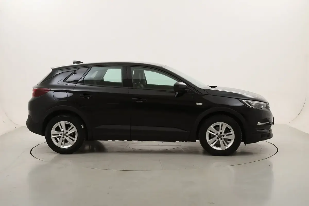Usata Opel Grandland X Business Edition 131 CV (96 kW) 2020 SUV