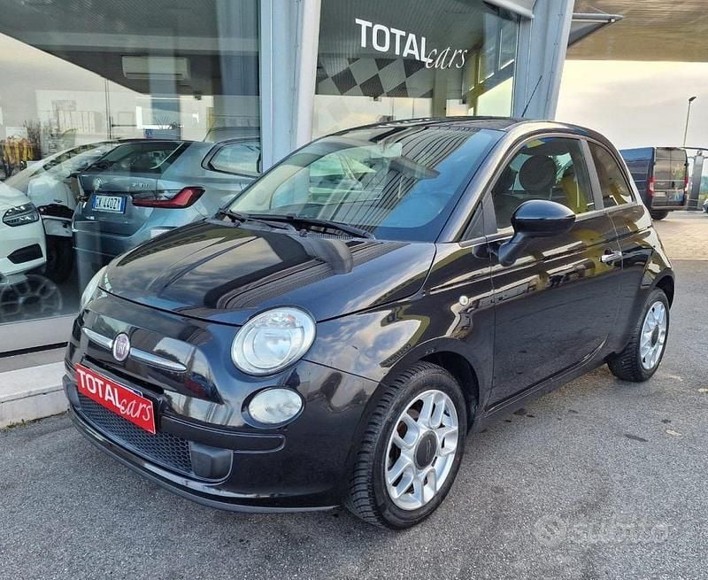 Nero pastello Usata 2010 Fiat 500 Sport Due volumi | 6500 € (Buon prezzo) - Immagine 1/4