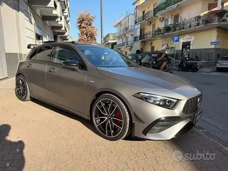 Usata Mercedes A35 AMG AMG Line Premium Plus 306 CV (225 kW) 2024 Grigio Berlina