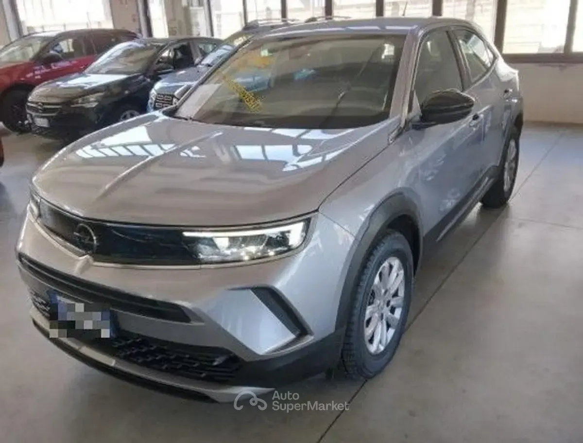 Usata Opel Mokka Elegance 101 CV (74 kW) 2022 Argento SUV