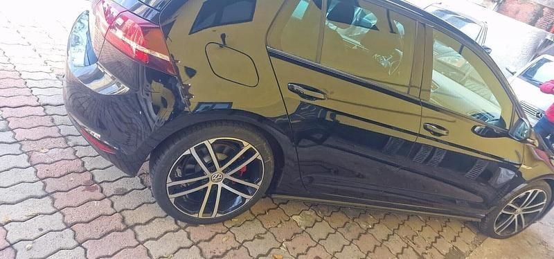 Usata VW Golf VII GTI 183 CV (134 kW) 2017 Nero Berlina