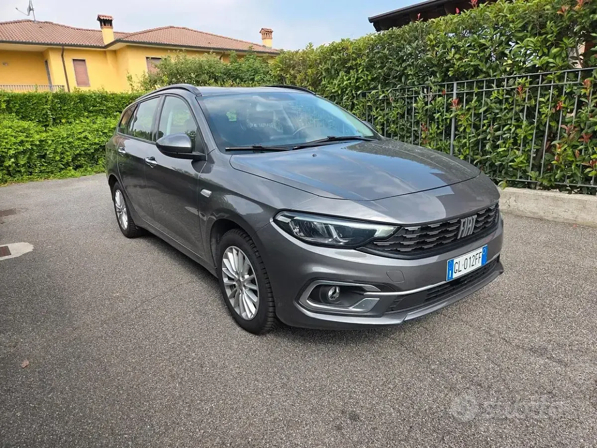 Usata Fiat Tipo S 131 CV (96 kW) 2022 Grigio Station wagon