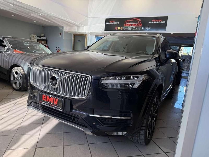 Usata Volvo XC90 Momentum 235 CV (172 kW) 2018 Blu SUV