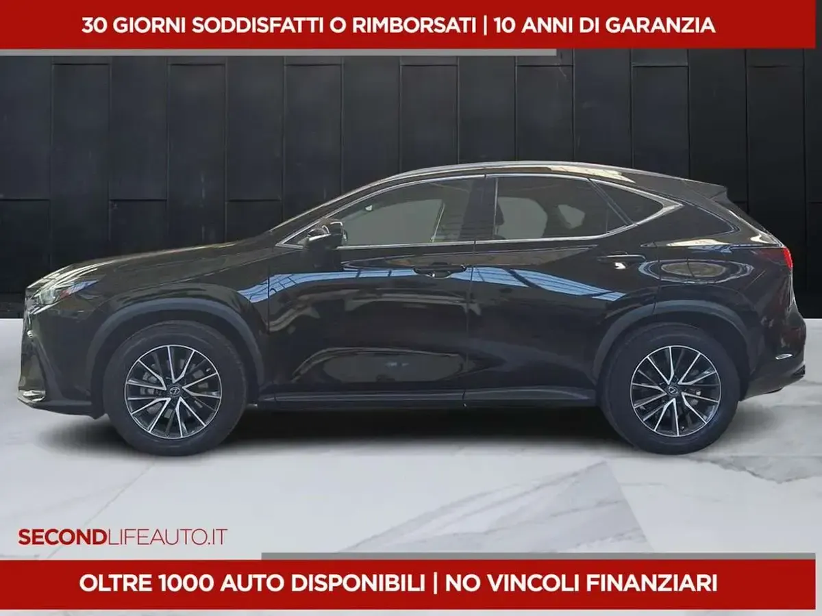 Usata Lexus NX350h 243 CV (178 kW) 2022 Nero SUV
