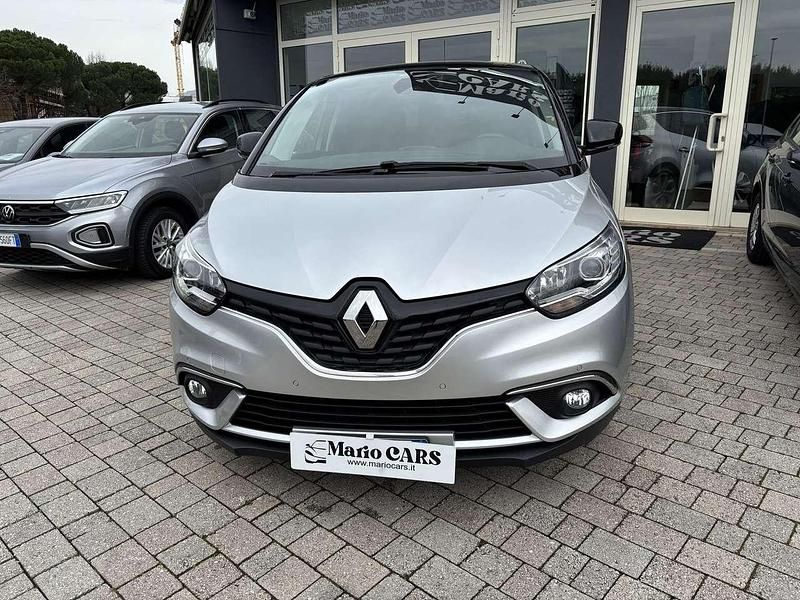 Usata Renault Scénic IV 120 CV (88 kW) 2019 Argento Monovolume