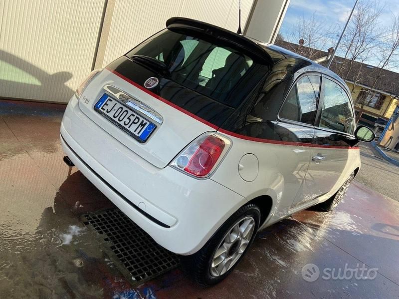 Usata Fiat 500 95 CV (69 kW) 2011 Bianco Utilitaria