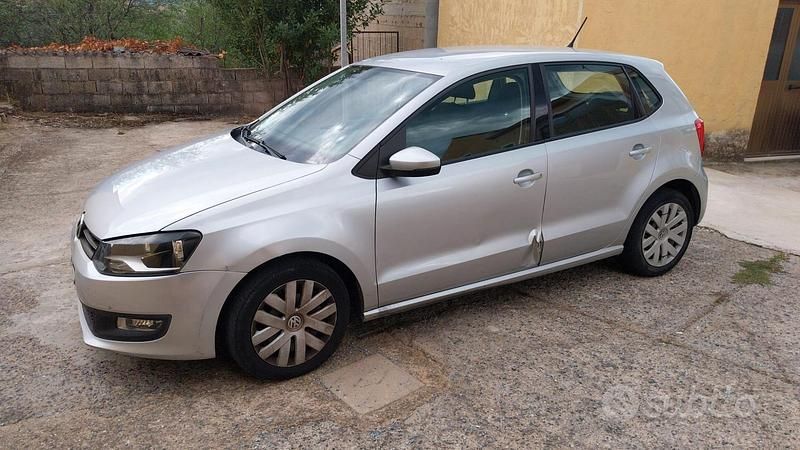 Usata VW Polo 90 CV (66 kW) 2011 Grigio Utilitaria