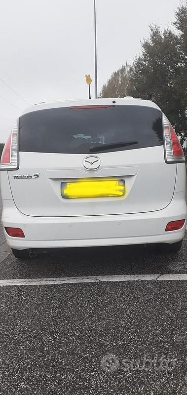 Bianco Usata 2009 Mazda 5 Monovolume | 4000 € - Immagine 1/4