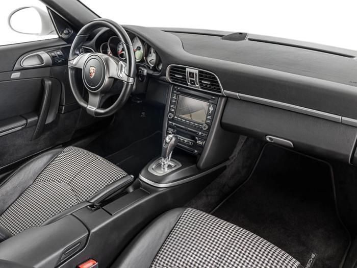 Usata Porsche 911 Carrera 4S 385 CV (283 kW) 2009 Bianco Cabrio