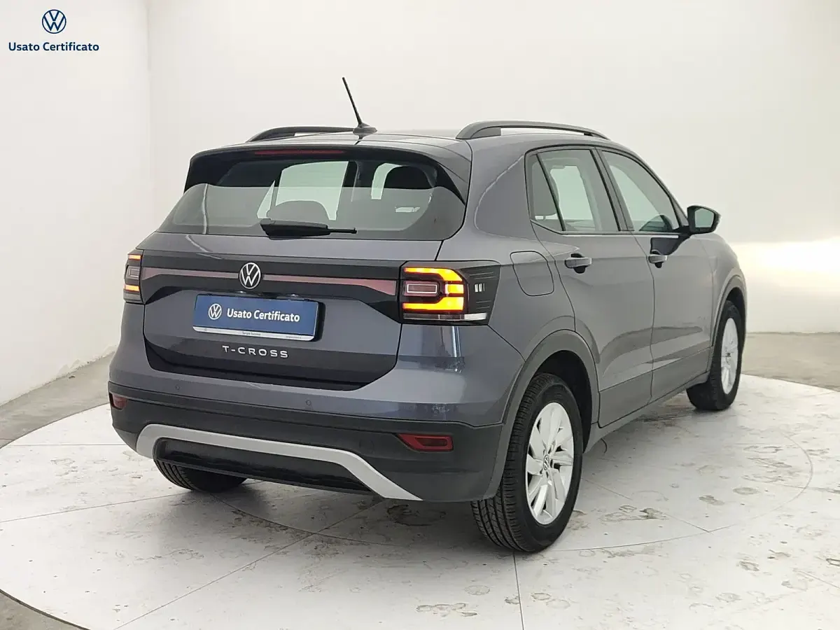 Usata VW T-Cross Style 95 CV (69 kW) 2023 Grigio SUV