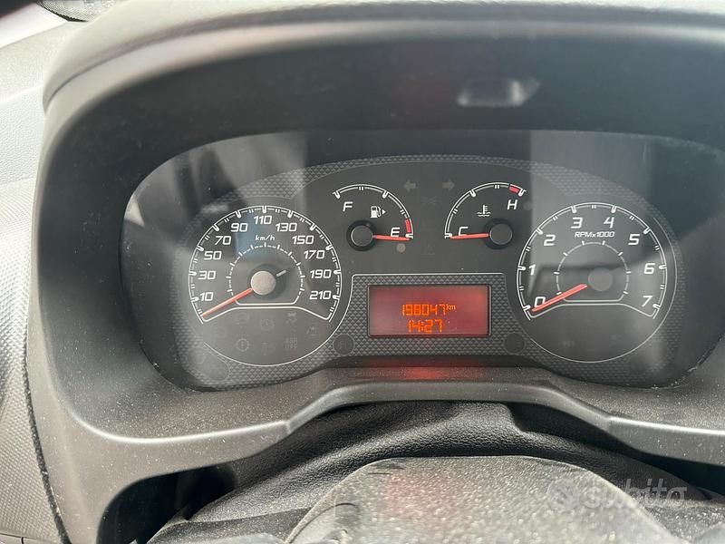 Usata Fiat Qubo Trekking 95 CV (69 kW) 2019 Monovolume