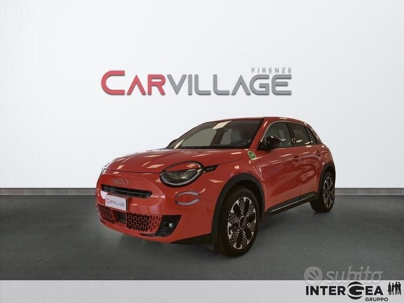 Arancio sole metallizzato Usata 2024 Fiat 600E La Prima SUV | 22.400 € (Super prezzo) - Immagine 1/4