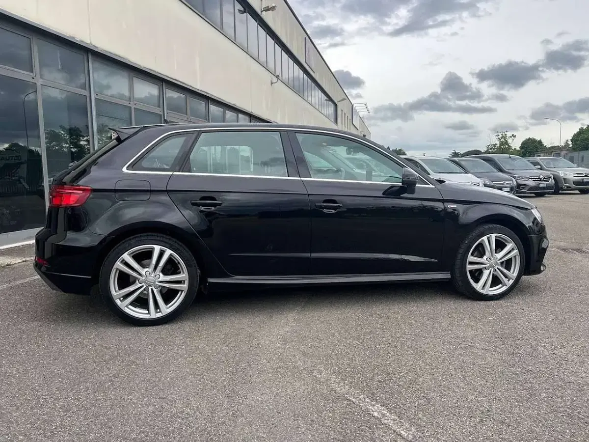 Usata Audi A3 Admired 116 CV (85 kW) 2020 Nero Berlina