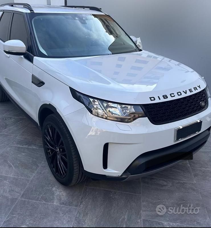 Bianco Usata 2018 Land Rover Discovery 5 SUV | 26.000 € (Ottimo prezzo) - Immagine 1/4