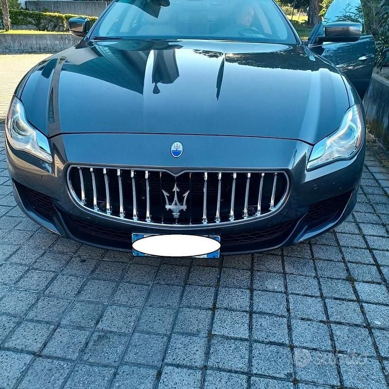 Usata Maserati Quattroporte 275 CV (202 kW) 2015 Grigio Berlina