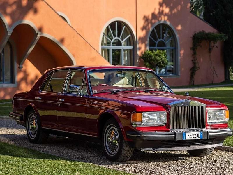 Rosso Usata 1992 Rolls Royce Silver Spirit | 30.000 € - Immagine 1/4