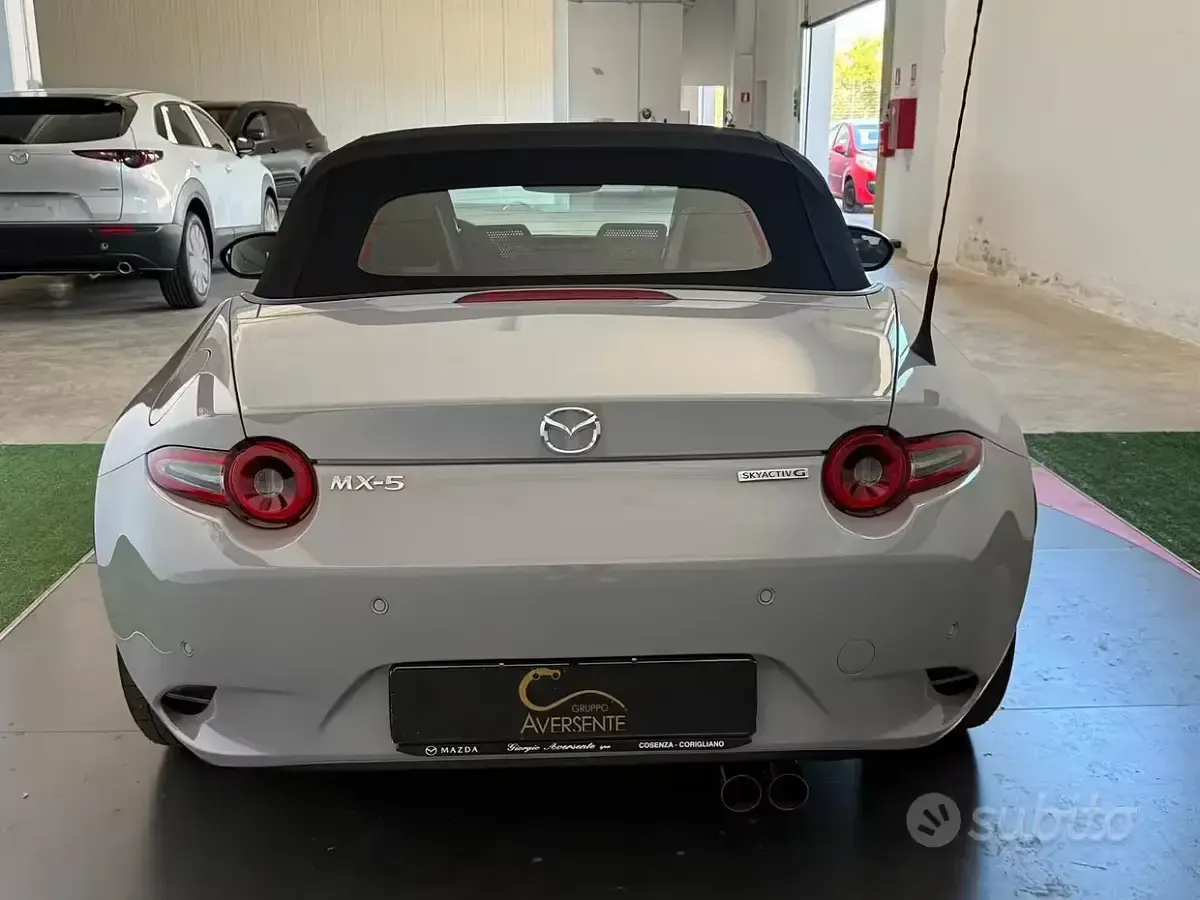 Nuova Mazda MX5 Prime-Line 132 CV (97 kW) 2026 Grigio Cabrio