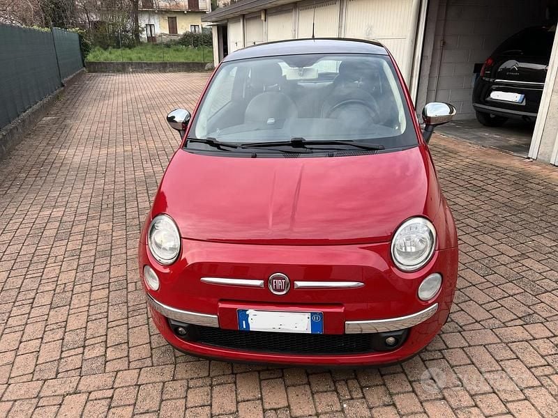 Usata Fiat 500 Lounge 69 CV (50 kW) 2011 Rosso Utilitaria
