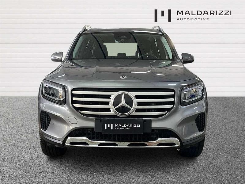 Usata Mercedes GLB180 Advanced 116 CV (85 kW) 2025 Grigio SUV