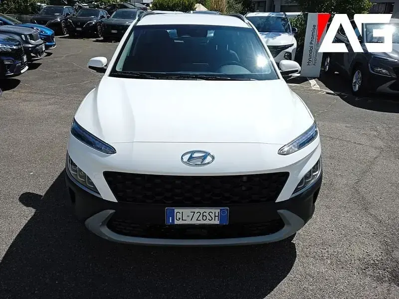 Usata Hyundai Kona 120 CV (88 kW) 2023 Bianco SUV