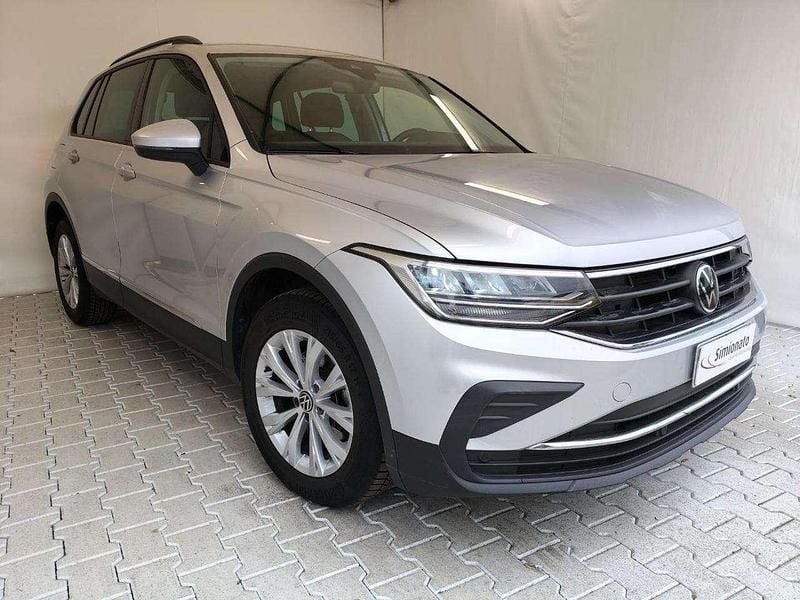 Usata VW Tiguan Life 150 CV (110 kW) 2024 Grigio SUV
