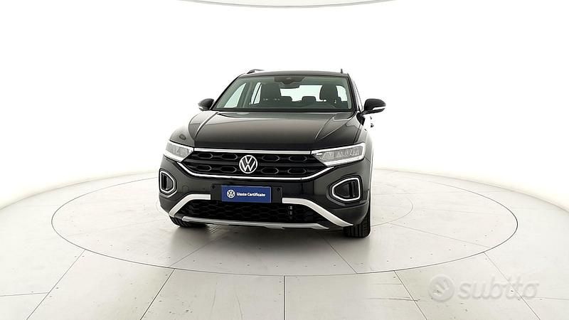 Usata VW T-Roc Life 150 CV (110 kW) 2025 Nero SUV