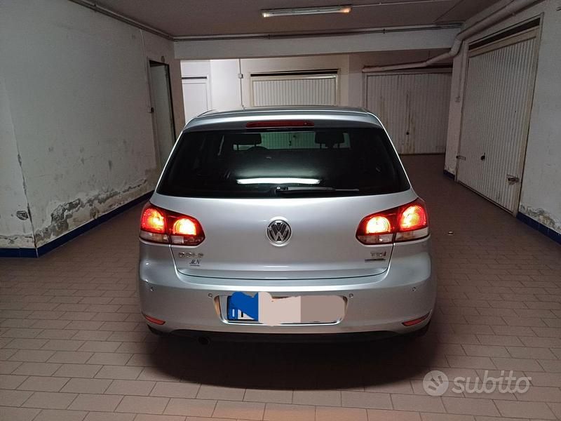 Usata VW Golf VII Match 105 CV (77 kW) 2012 Grigio Berlina