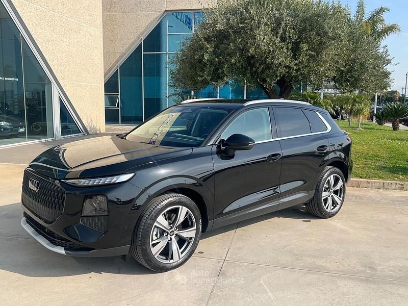 Nuova Audi Q3 Advanced 204 CV (150 kW) 2026 Nero SUV