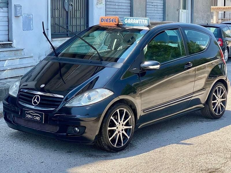 Nero Usata 2006 Mercedes A200 Monovolume | 1999 € (Super prezzo) - Immagine 1/4