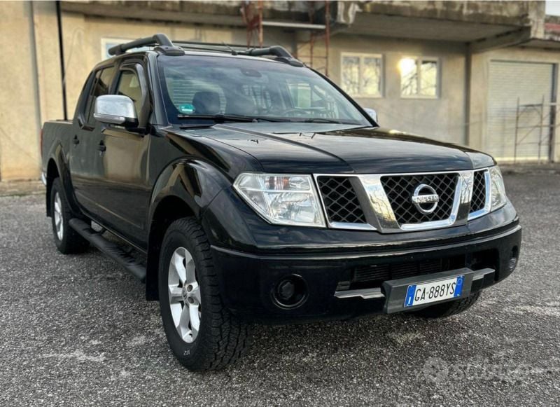 Usata Nissan Navara 171 CV (125 kW) 2008 Nero Pick-up