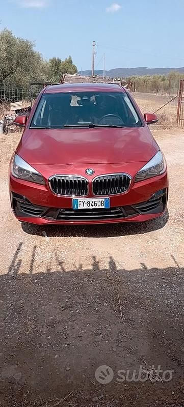 Rosso Usata 2019 BMW 216 Tre volumi | 14.600 € (Buon prezzo) - Immagine 1/4