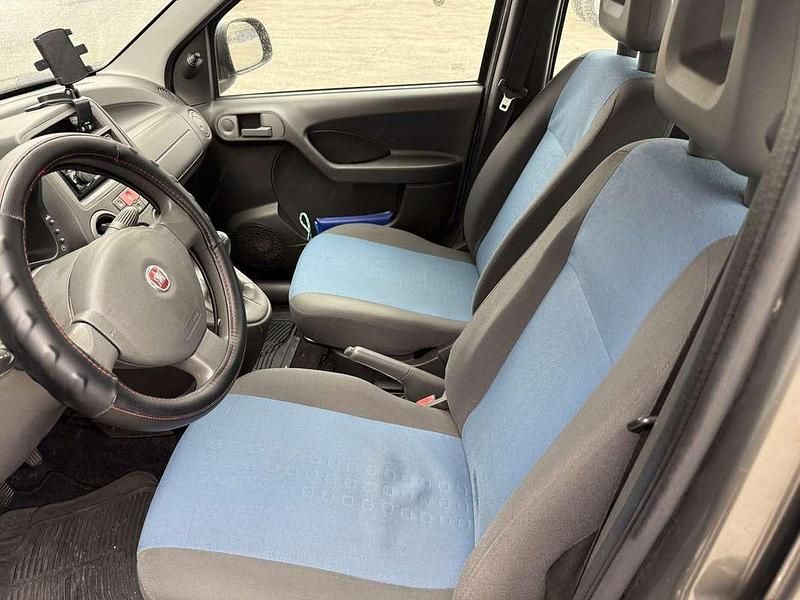 Usata Fiat Panda Emotion 69 CV (50 kW) 2010 Utilitaria