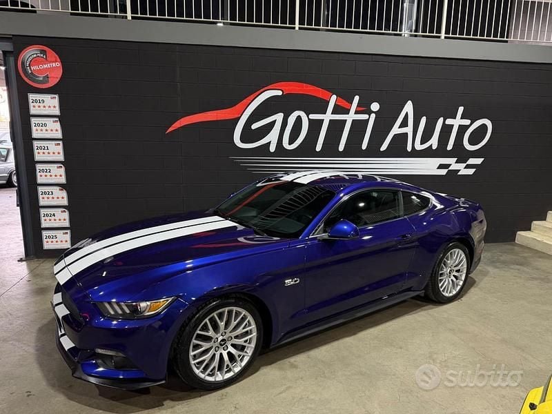 Usata Ford Mustang 420 CV (308 kW) 2015 Blu Coupé