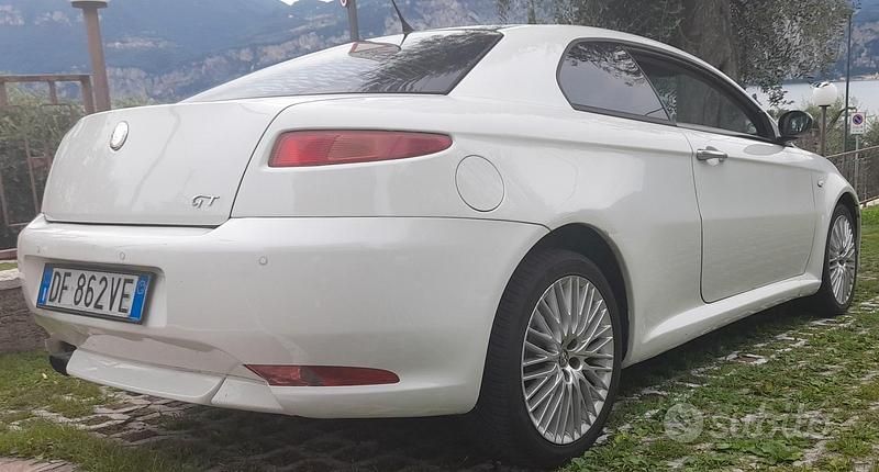 Occasion Alfa Romeo GT 150 PK (110 kW) 2006 Wit Coupé