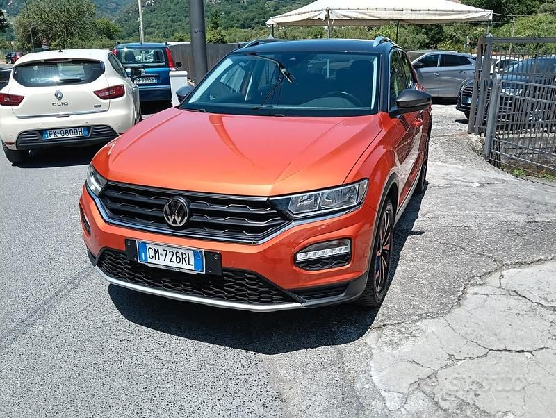 Usata VW T-Roc Advance 150 CV (110 kW) 2019 Arancione SUV