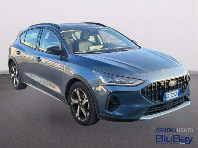 Usata Ford Focus Active 125 CV (91 kW) 2024 Chrome blue SUV