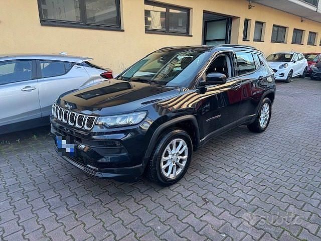 Nero Usata 2021 Jeep Compass SUV | 15.600 € (Ottimo prezzo) - Immagine 1/4