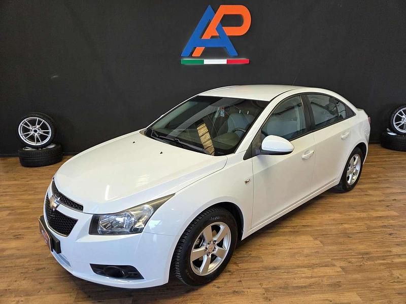 Usata Chevrolet Cruze LS 113 CV (83 kW) 2010 Bianco Berlina