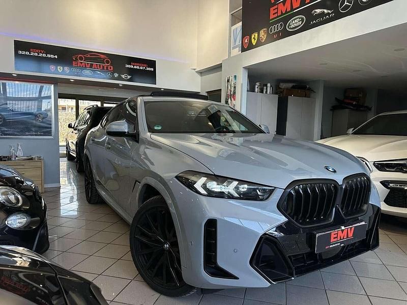 Usata BMW X6 M Sport 298 CV (219 kW) 2024 Grigio SUV