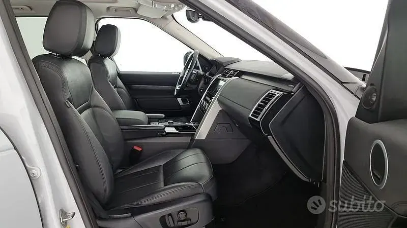 Usata Land Rover Discovery 5 HSE 306 CV (225 kW) 2019 Bianco SUV